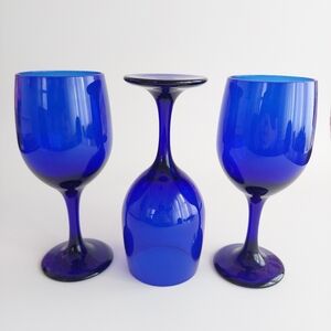 Cobalt Blue Wine Glasses Set of 3 – Vintage Hand Blown Goblets Sapphire Stemware